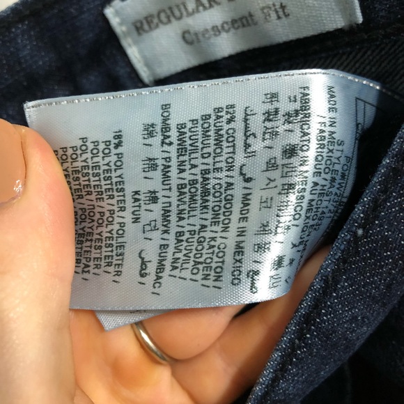 Men’s Guess Regular Straight Crescent Fit Jeans - Picture 7 of 10